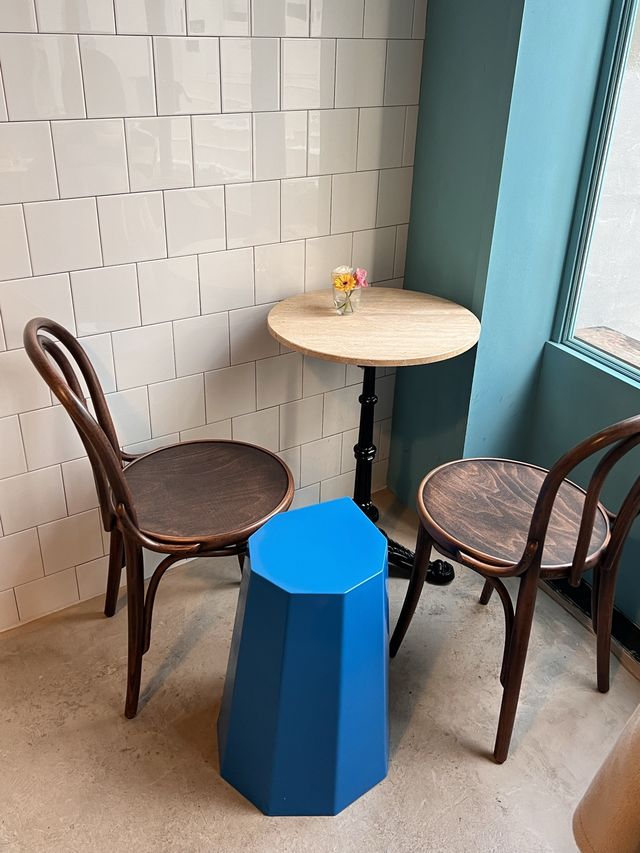 韓国/ソウル【延南洞】可愛いパリのBoot Cafeが延南洞に新オープン💙