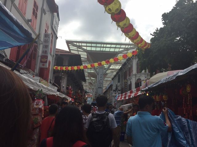 เดินเล่น หาของกิน China Town Singapore