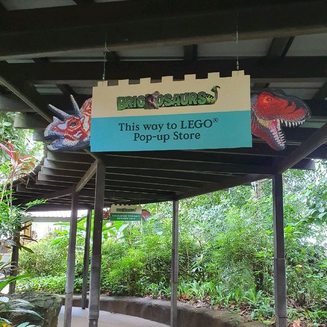 Singapore Zoo - Brickosaurs: Land Before Time