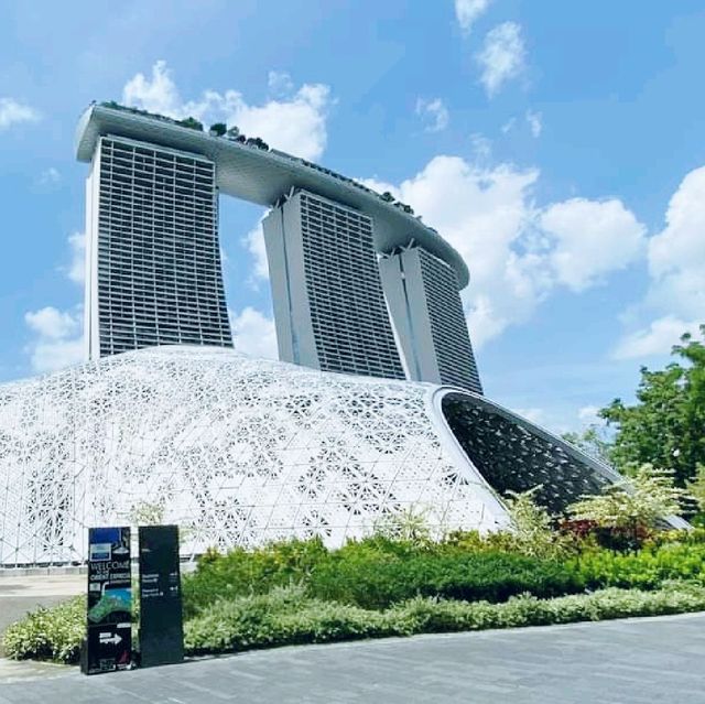 Gardens By the Bay, Bayfront Plaza 