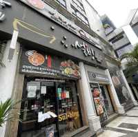 แหล่งรวมร้านอาหารเกาหลี Korean Town