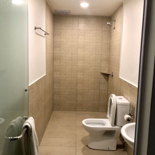 Hotel CIQ, Jalan Trus (Johor Bahru)