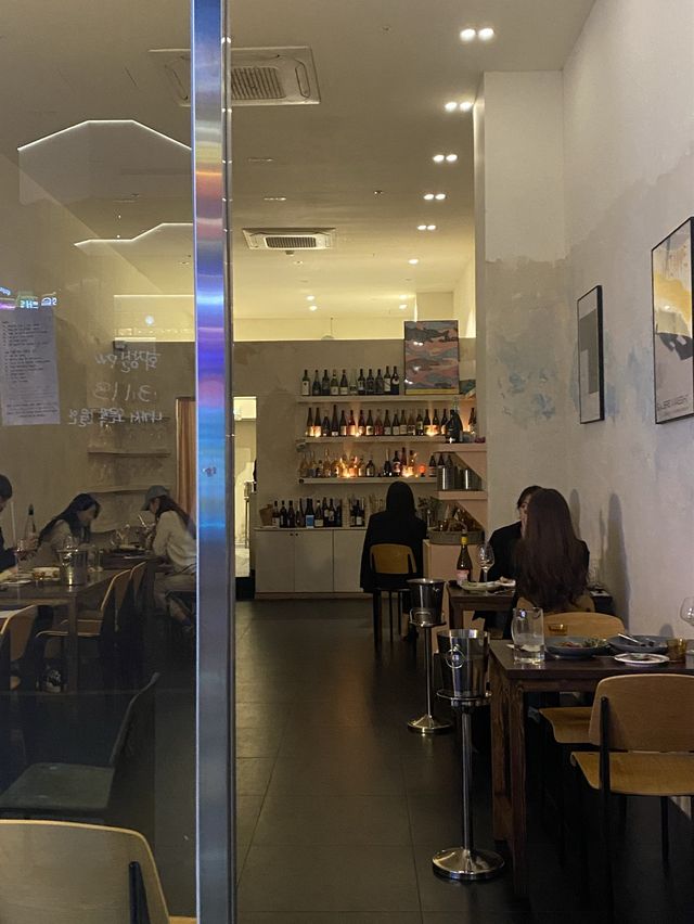 파리에 온듯한 와인바 🍷 