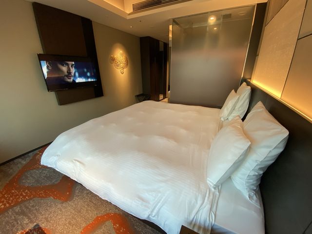 トレイン(新幹線)ビューで旅行の気分が上がります。