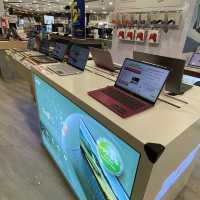 Best Denki, one-stop electronics store