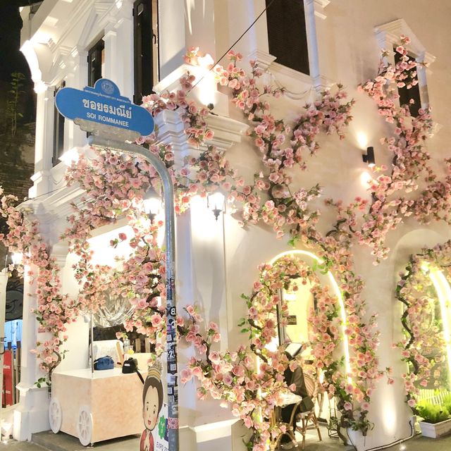 ถนนถลาง - รมณีย์
