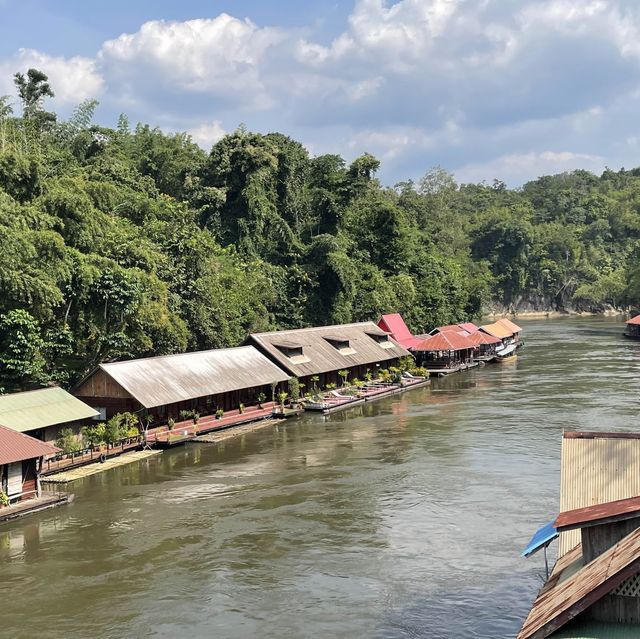 🌿🐠แวะพักน้ำตกสวย เช็คอินก่อนขึ้นบ้านอิต่อง🌳⛰️