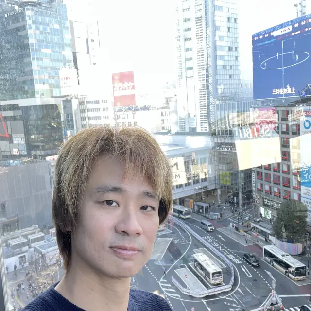 Affordable viewing deck at Shibuya 