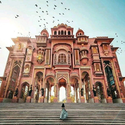 Rajasthan Royalty: Discovering the Opulence of India's Palaces and Forts - Traditional Rajasthani Architecture