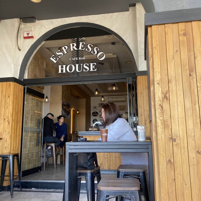 자킨토스의 espresso house