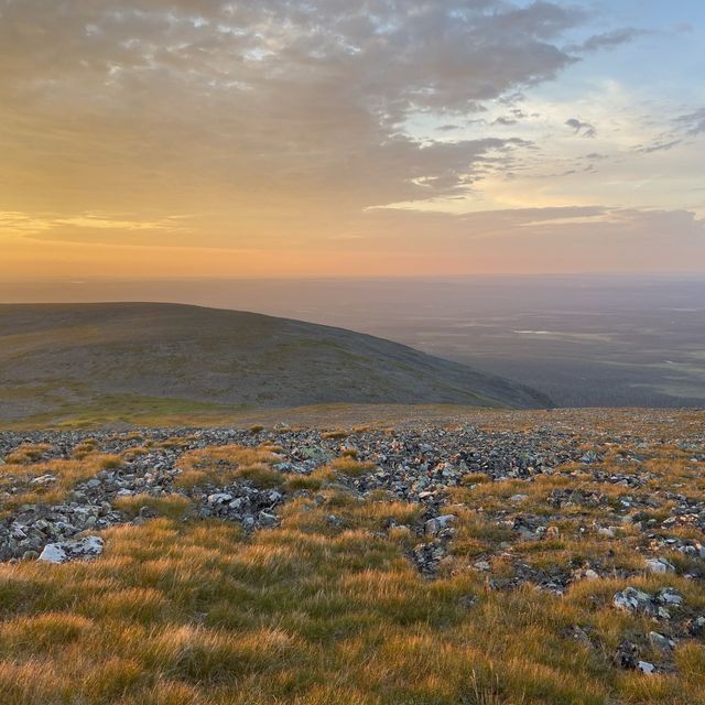 Summit of Taivaskero Fell at 809 m