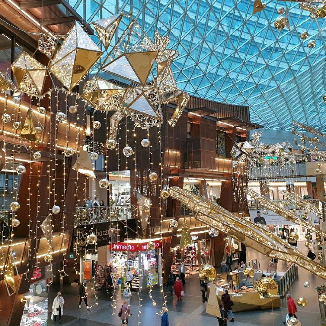 Golden Terraces shopping mall | Trip.com Warsaw