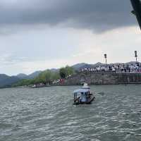 Walk around the West Lake