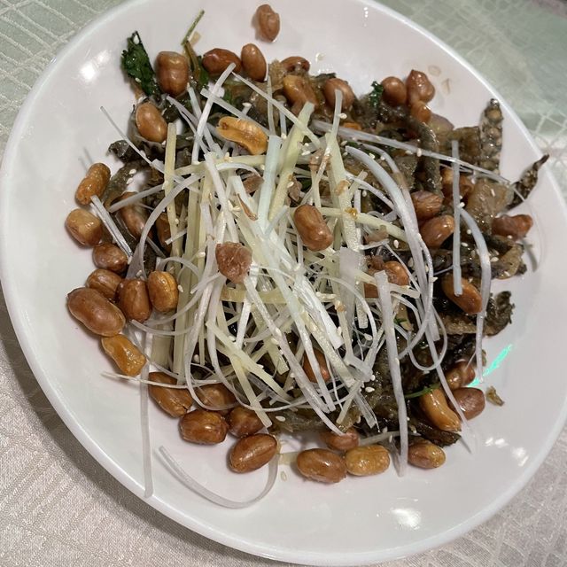 地道广州砂锅粥，锅气满满，潮膳😚ヾ