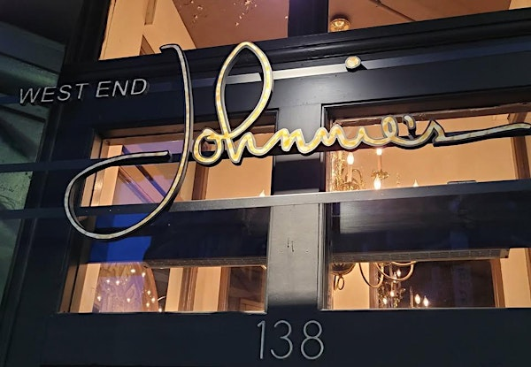 June Boston Networking & Social Event w/ Mass Professional Networking | West End Johnnie’s