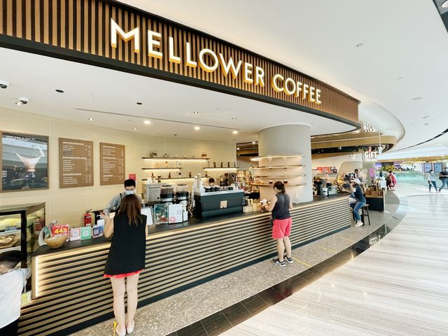 Specialty coffee joint in Jewel Changi