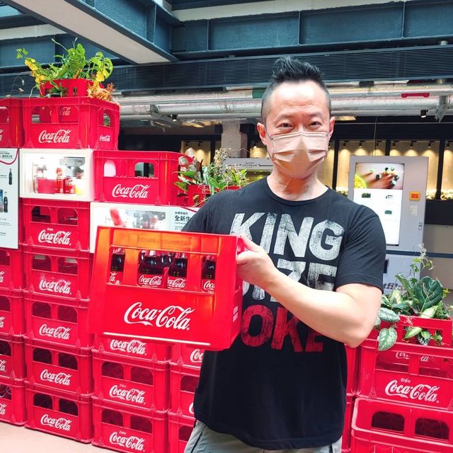 New Bottle Coca-Cola exhibition環保細玻璃樽可樂展