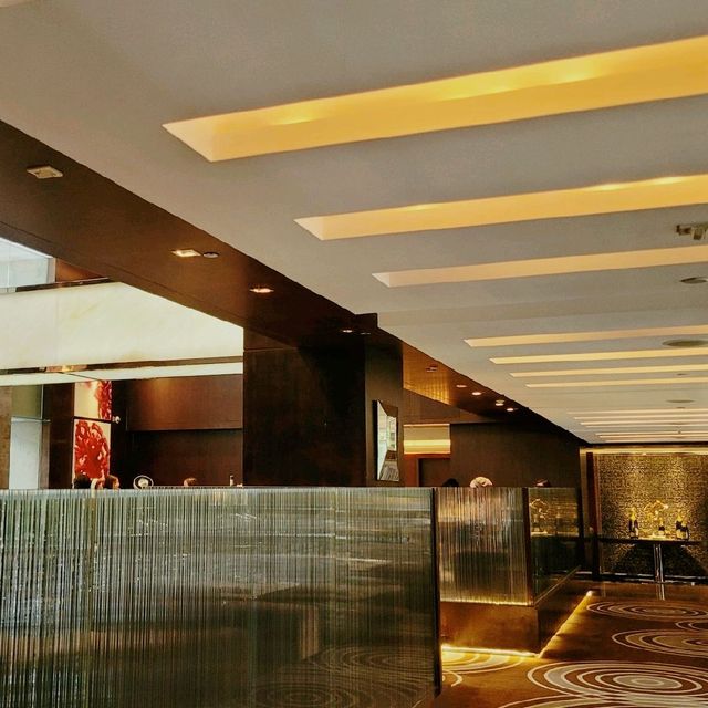 The Mira Hong Kong - WHISK  "Craft on the table" 