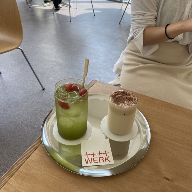 ☕️재방문 무한대/세젤맛 비비라떼가 있는곳☕️