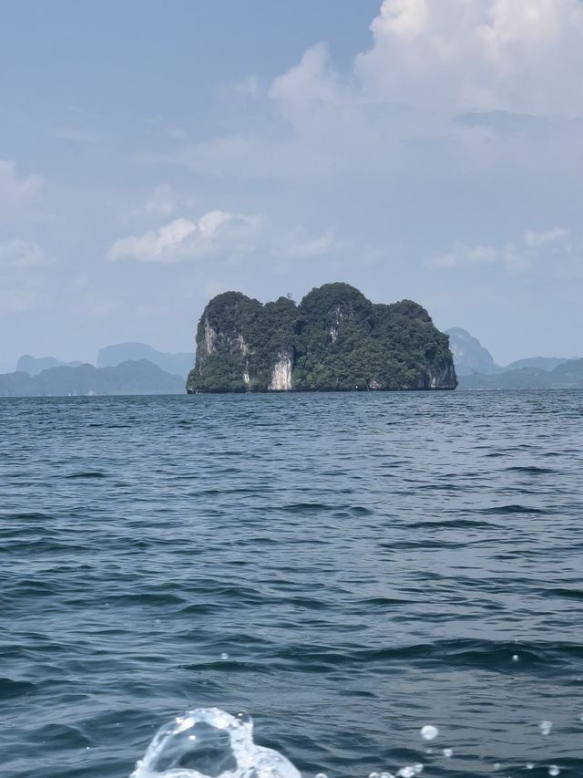 เที่ยววันเดียว แต่มีรูปลงทั้งปีแบบนี้ลงเกาะสิค่ะ