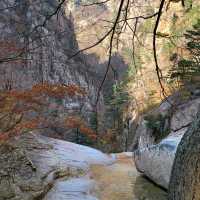 Naewon Amgol Valley