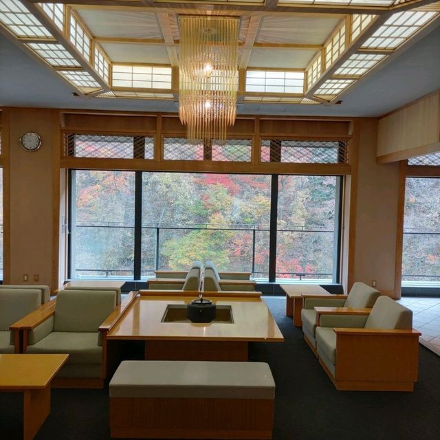 岩手県！部屋からの紅葉を求めて大沢温泉へ【施設編】