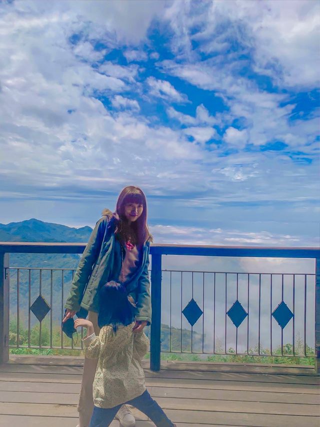 宛如仙境的雲海，超美的雲霧繚繞，瞬間被治癒的美景