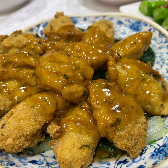 邊個話我傻？請佢食燒鵝!