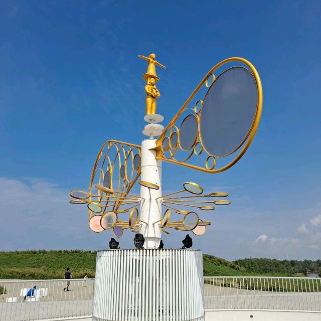 新北 | 「永安海螺館」純白外觀超特別，隨便都好拍，旁邊還有永安漁港可以吃美食