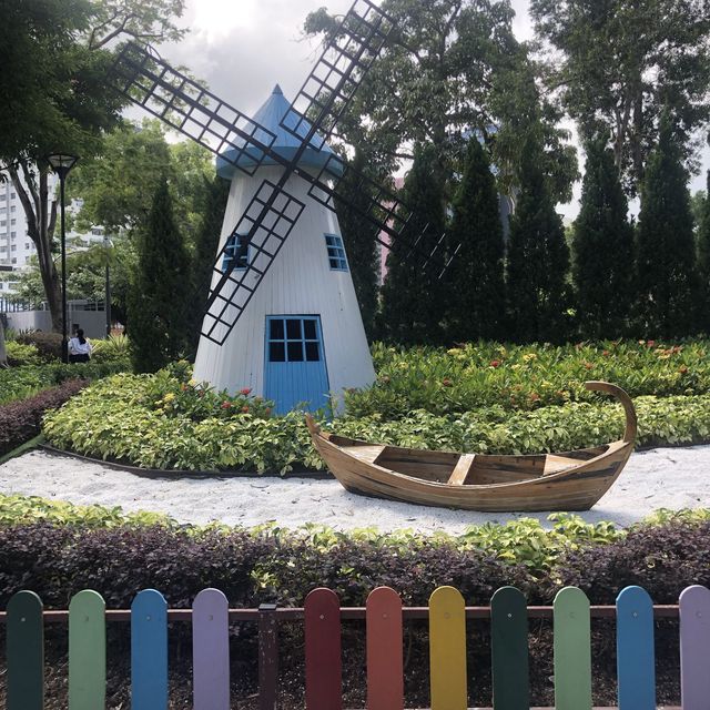 一家大細岩玩嘅公園