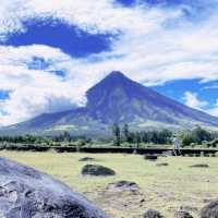 Cagsawa Ruins and Mayon Volcano