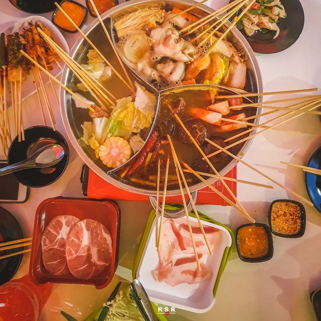 หม่ามู่ บุฟเฟ่ต์ชาบู&หม่าล่าปิ้งย่างบางแสน 