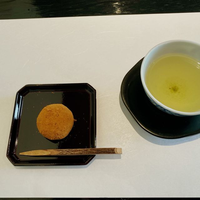 【京都府】祇園で贅沢なランチを愉しむ