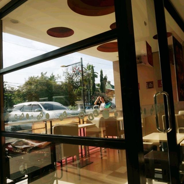 🥯보홀 던킨 도넛에서 커피와 도넛 먹기☕️
