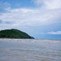 เดินเที่ยวชิวๆ ที่หาดเจ้าหลาว จ.จันทบุรี