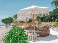 The Oxygen Pattaya คาเฟ่ริมทะเลสไตล์ tropical