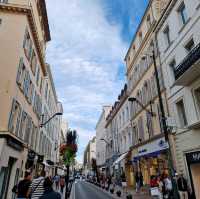 Shop on Antibes Street and Meynadier Street