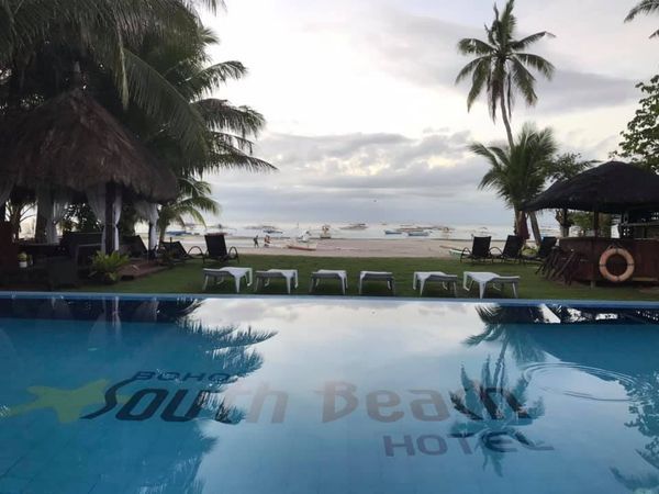 Bohol South Beach Hotel