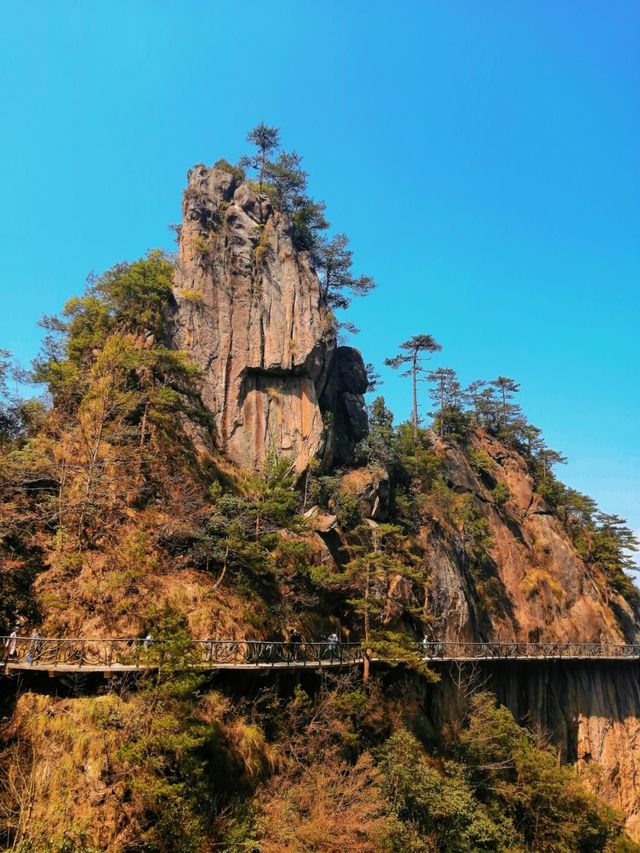 Famed mountain of Lin’an