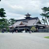 旧函館の拠点！ 函館奉行所(五稜郭公園)