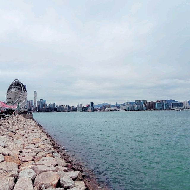美麗無際的海景 ～ 砲台山東岸公園 