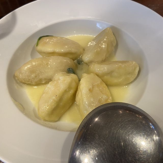 【絶品料理×ナチュラルワイン】東京・都立大学の人気店が素敵すぎた