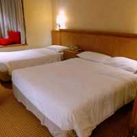 北角街市裏的華美達盛景酒店