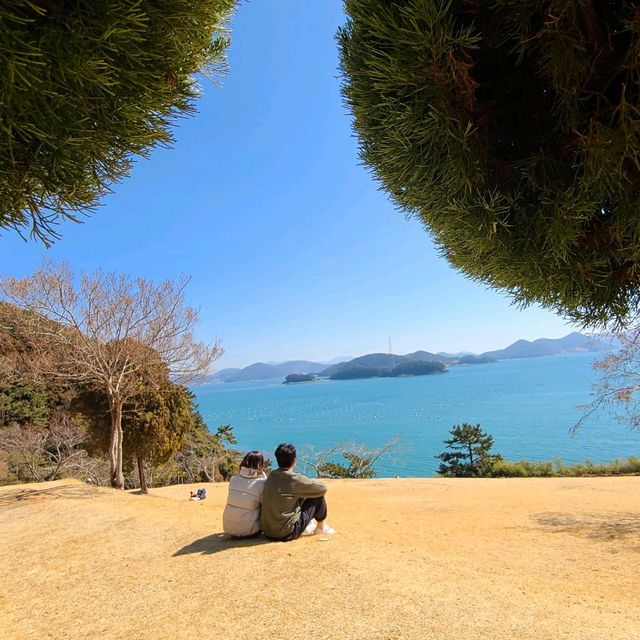 통영바다가 한눈에 보이는 이순신공원