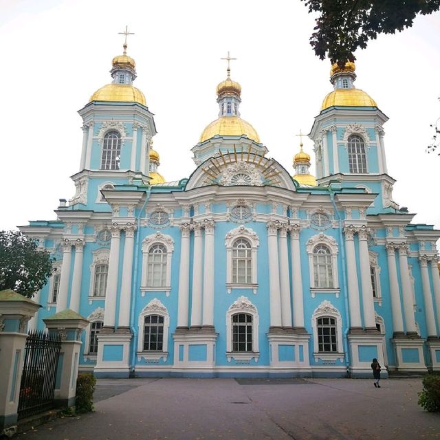 Peterhof Palace

หลังม่านเหล็ก รัสเซีย