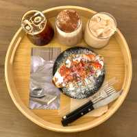 [🇰🇷, 창원]가로수길 쇼룸 감성의 핫한 카페, 가로수먼트 ☕️👚
