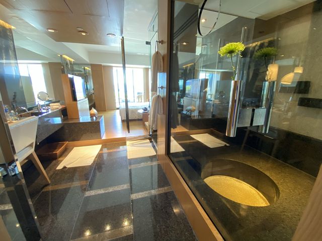 Grand Hyatt 海景露台及日式大浴池靜沁房間