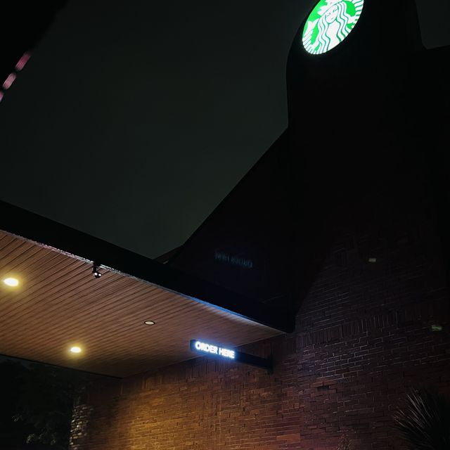 Fine coffee in Starbucks Reserve 