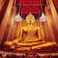 วัดกัลยาณมิตร​ วัดงามริมแม่น้ำเจ้าพระยา