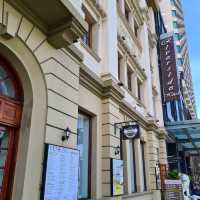 ริเวอร์ไซด์ โฮเต็ล ไซ่ง่อน Riverside Hotel Saigon